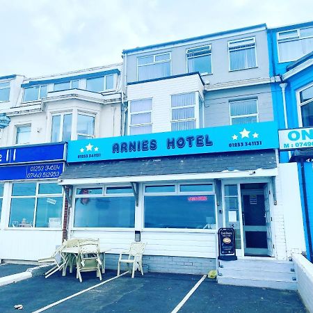 Arnies Hotel Blackpool Exteriör bild