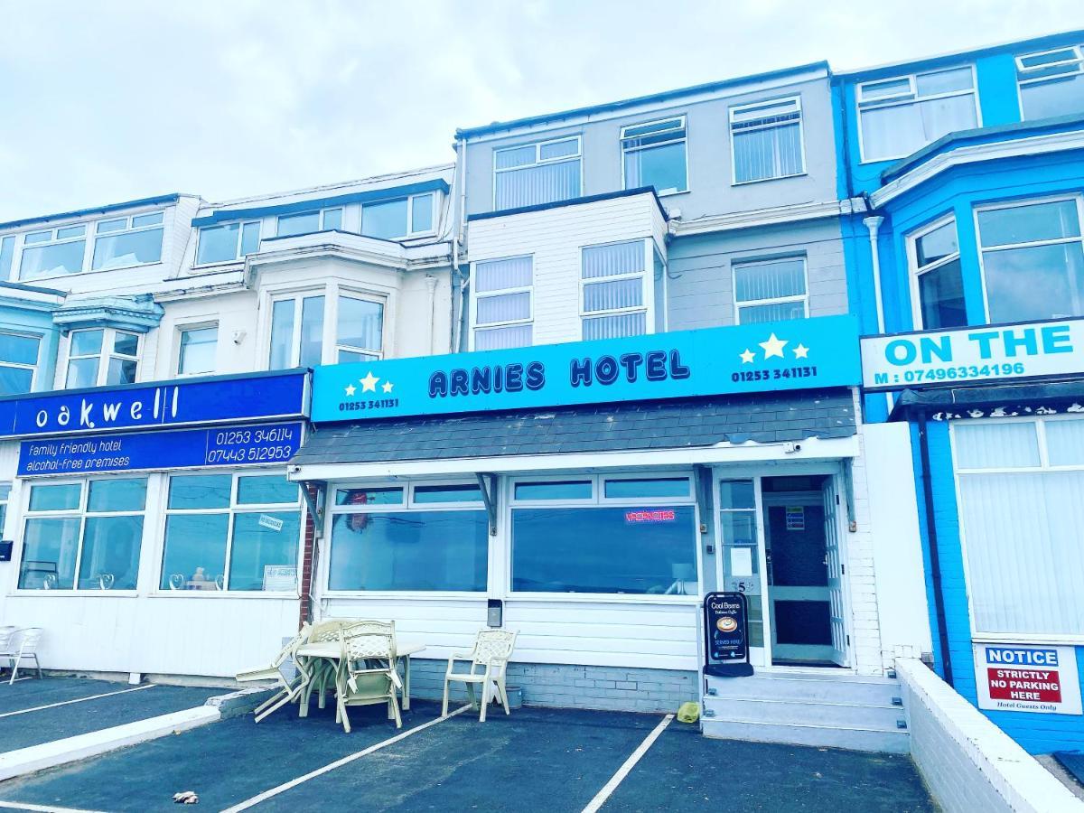 Arnies Hotel Blackpool Exteriör bild