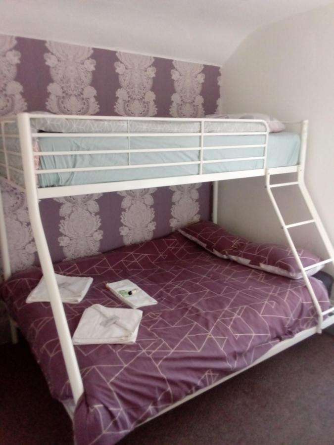Arnies Hotel Blackpool Exteriör bild